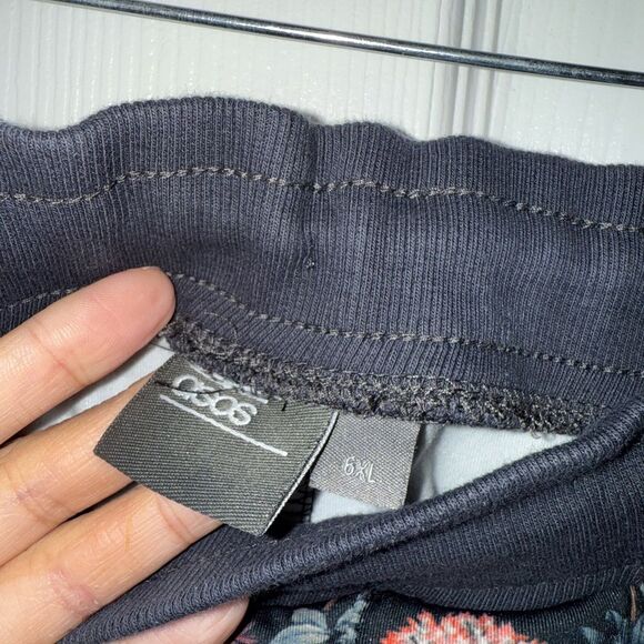 ASOS Floral Side Striped Sweatpants Size 6XL EUC - Picture 4 of 7